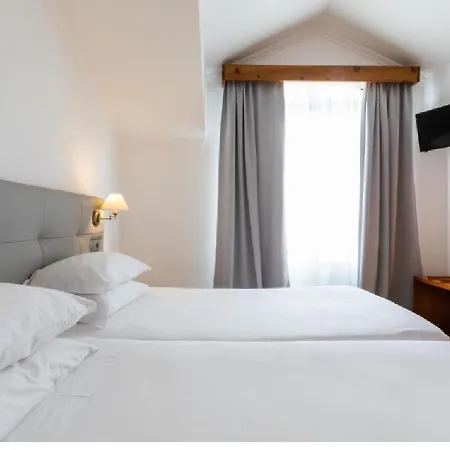 Arcanjo Hotel 2*