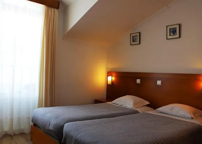 Hotel Arcanjo Lagoa (Azores)